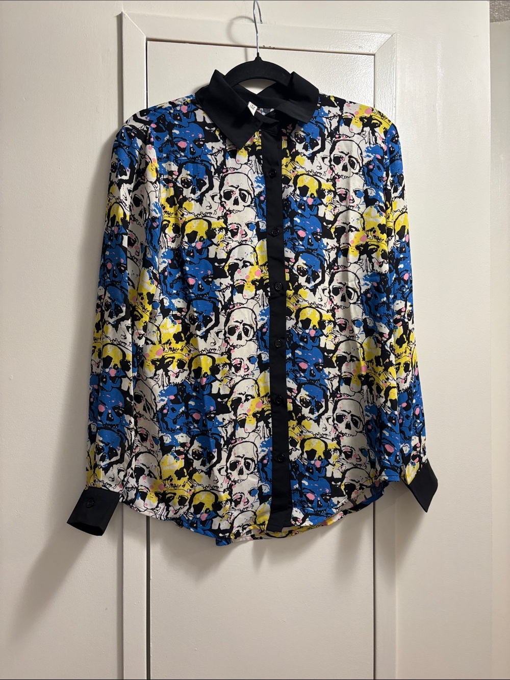 Dan Pin Black-Collar Skull Print Shirt - Blue/Yellow/White